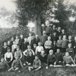 1934 Klassenfoto mit Konrektor Sube